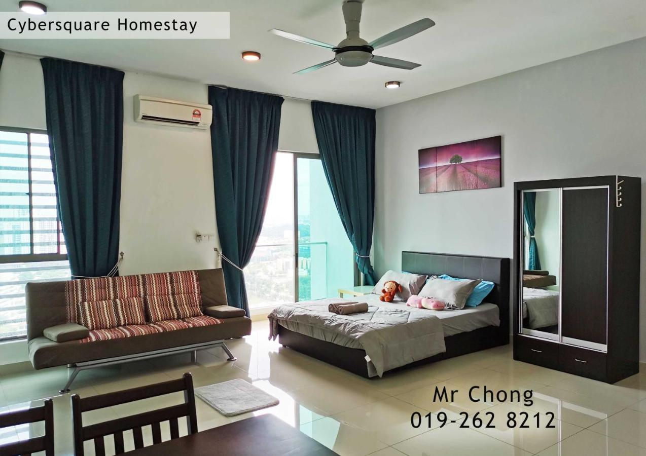 Cybersqaure Studio Suites With Netfilx @10 Min Walking Distance To Mcd Cyberjaya Exterior photo