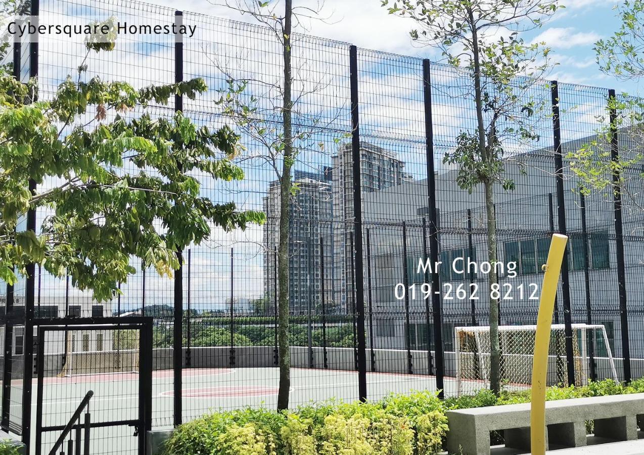 Cybersqaure Studio Suites With Netfilx @10 Min Walking Distance To Mcd Cyberjaya Exterior photo