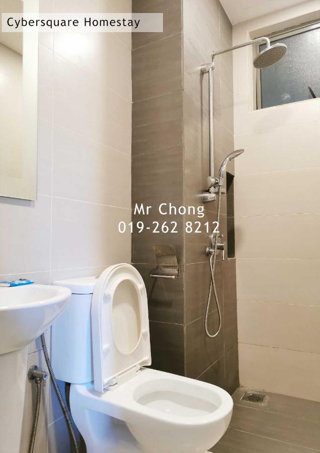 Cybersqaure Studio Suites With Netfilx @10 Min Walking Distance To Mcd Cyberjaya Exterior photo